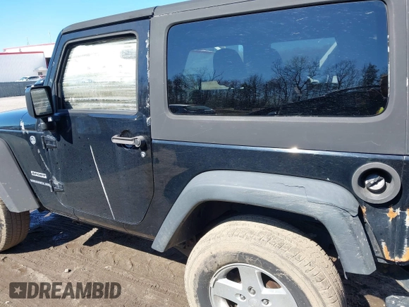 2014 Jeep Wrangler Sport with VIN 1C4AJWAG1EL314651, listed as a IAAI auction lot 41881814 with 222,483 mi miles and . Bid and sale history available at carsss.com. Image 14.
