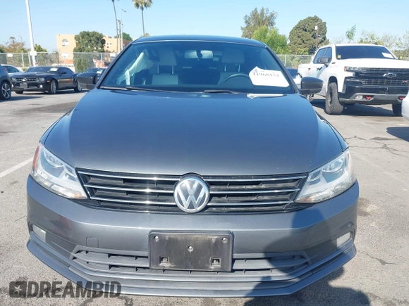2016 Volkswagen Jetta Sport z VIN 3VWD17AJ5GM231530, wystawiony jako IAAI lot #41968152 z przebiegiem 85 474 mil mil oraz . Historia ofert i sprzedaży dostępna na DreamBid. Obrazek 12.
