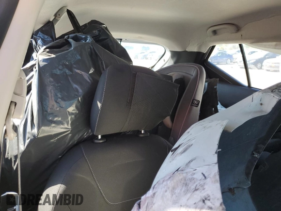 2022 Nissan Kicks S z VIN 3N1CP5BV1NL490430, wystawiony jako Copart lot #47868355 z przebiegiem Nie podano mil oraz Nie do naprawy • Non repairable. Historia ofert i sprzedaży dostępna na DreamBid. Obrazek 10.