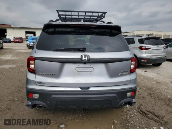 2020 Honda Passport Touring z VIN 5FNYF8H99LB007974, wystawiony jako Copart lot #73155104 z przebiegiem 15 626 mil mil oraz Szkoda całkowita • Salvage title. Historia ofert i sprzedaży dostępna na DreamBid. Obrazek 6.