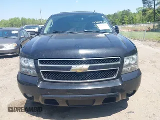 2007 Chevrolet Tahoe LS with VIN 1GNFC13J97R289128, listed as a IAAI auction lot 42071545 with 207,971 mi miles and . Bid and sale history available at DreamBid. Image 6.