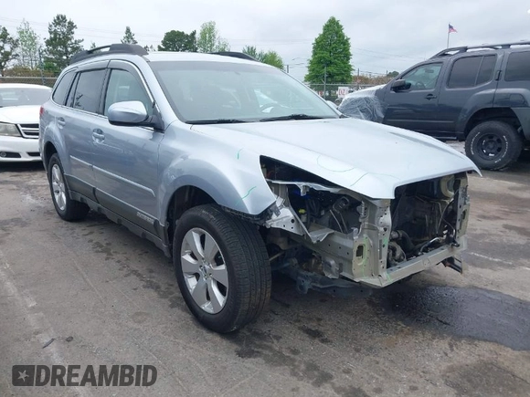 2012 Subaru Outback 2.5i Limited with VIN 4S4BRBKC7C3275199, listed as a IAAI auction lot 41970867 with 173,921 mi miles. Bid and sale history available at carsss.com. Image 1.