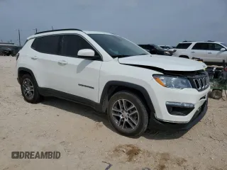 2020 Jeep Compass Latitude with VIN 3C4NJCBB4LT142992, listed as a Copart auction lot 51227255 with 72,935 mi miles and Salvage title. Bid and sale history available at DreamBid. Image 4.