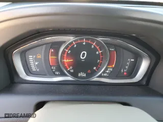 2015 Volvo XC60 T6 Drive-E with VIN YV449MDK7F2743663, listed as a Copart auction lot 81855204 with 87,346 mi miles and Salvage Title. Bid and sale history available at carsss.com. Image 9.