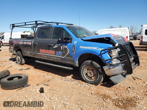 2020 Ford F-250 XL with VIN 1FT7W2B68LEC74418, listed as a Copart auction lot 46545705 with 32,946 mi miles and Salvage title. Bid and sale history available at DreamBid. Image 4.