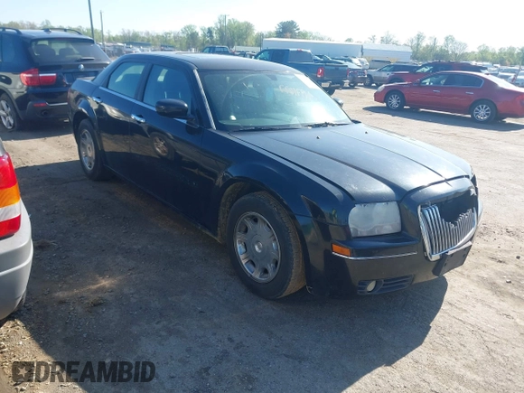 2005 Chrysler 300 with VIN 2C3JA53G55H122612, listed as a IAAI auction lot 41971677 with Not Provided miles. Bid and sale history available at carsss.com. Image 1.