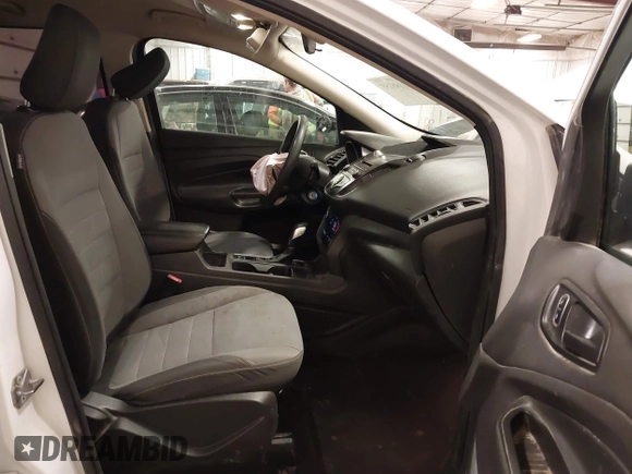2018 Ford Escape S with VIN 1FMCU0F75JUA04170, listed as a IAAI auction lot 41148155 with 182,547 mi miles. Bid and sale history available at carsss.com. Image 5.