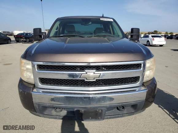 2007 Chevrolet Silverado 1500 LT w/1LT with VIN 1GCEC19J47E583877, listed as a Copart auction lot 54239315 with 168,457 mi miles and Clean Title. Bid and sale history available at carsss.com. Image 5.