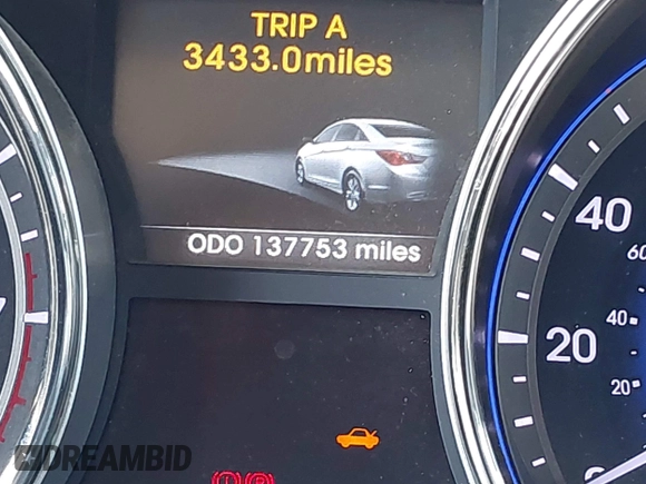 2014 Hyundai Sonata SE with VIN 5NPEC4AC7EH922630, listed as a IAAI auction lot 42070649 with 137,753 mi miles and . Bid and sale history available at DreamBid. Image 16.