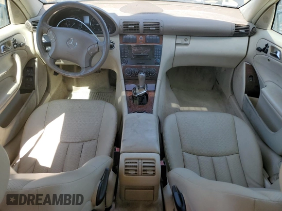 2007 Mercedes-Benz C 280 Luxury z VIN WDBRF92H17F861268, wystawiony jako Copart lot #49718375 z przebiegiem 103 299 mil mil oraz Szkoda całkowita • Salvage title. Historia ofert i sprzedaży dostępna na DreamBid. Obrazek 8.
