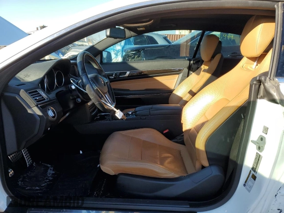 2017 Mercedes-Benz E 400 with VIN WDDKJ6HB7HF356099, listed as a Copart auction lot 89090185 with 69,592 mi miles and Salvage title. Bid and sale history available at DreamBid. Image 7.