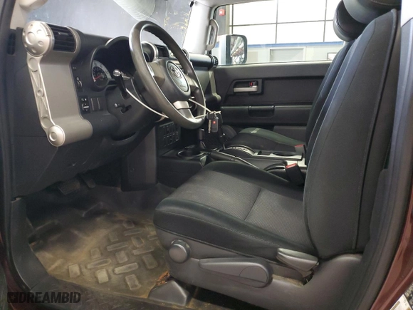 2007 Toyota FJ Cruiser with VIN JTEBU11F870028205, listed as a Copart auction lot 54555175 with 204,942 mi miles and Clean Title. Bid and sale history available at carsss.com. Image 7.