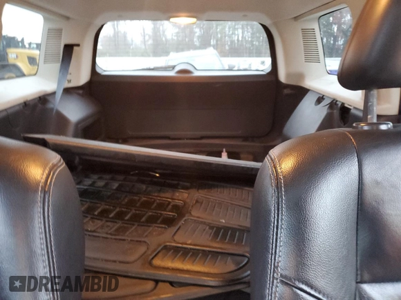2008 Jeep Patriot Limited with VIN 1J8FT48W48D784052, listed as a Copart auction lot 84466004 with 124,667 mi miles and Salvage Title. Bid and sale history available at DreamBid. Image 10.