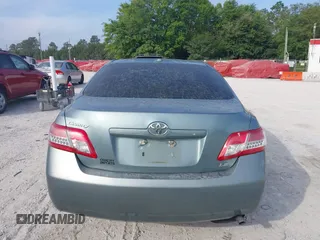 2011 Toyota Camry LE with VIN 4T1BF3EK1BU660297, listed as a IAAI auction lot 42080321 with 81,934 mi miles. Bid and sale history available at carsss.com. Image 16.