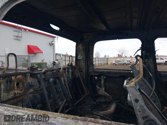 2016 Ram 2500 SLT with VIN 3C6UR5DL4GG260925, listed as a IAAI auction lot 41851580 with Not Provided miles. Bid and sale history available at carsss.com. Image 8.