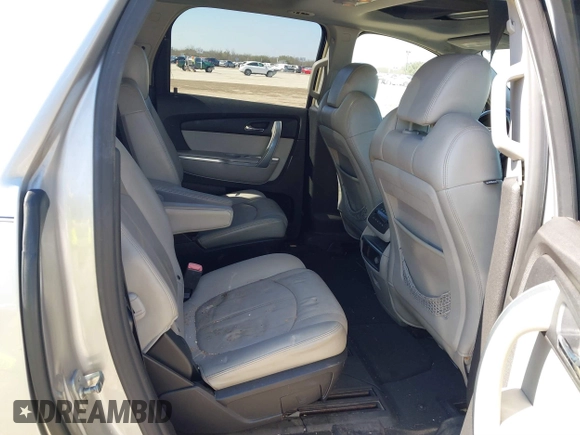 2007 GMC Acadia SLT with VIN 1GKEV33727J150802, listed as a IAAI auction lot 41646005 with 220,972 mi miles. Bid and sale history available at carsss.com. Image 8.