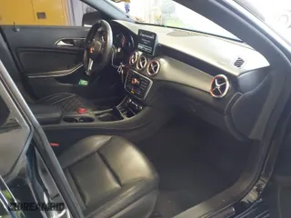 2014 Mercedes-Benz CLA-Class CLA 250 with VIN WDDSJ4GB6EN151560, listed as a IAAI auction lot 41608977 with 109,887 mi miles. Bid and sale history available at carsss.com. Image 5.