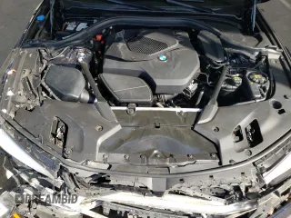 2018 BMW 5 Series 530i z VIN WBAJA5C50JG898675, wystawiony jako Copart lot #51188145 z przebiegiem Nie podano mil oraz Szkody całkowita. Historia ofert i sprzedaży dostępna na DreamBid. Obrazek 12.