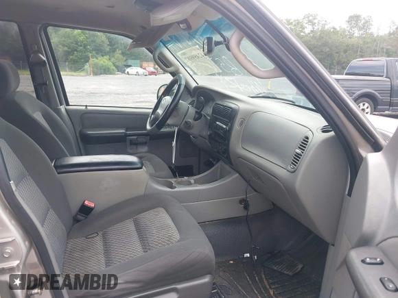 2003 Ford Explorer Sport Trac XLS with VIN 1FMDU67E73UB57656, listed as a IAAI auction lot 42459987 with 205,400 mi miles and . Bid and sale history available at DreamBid. Image 5.