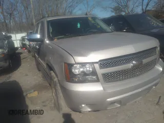 2008 Chevrolet Tahoe 3LT with VIN 1GNFC13028R218118, listed as a IAAI auction lot 41483170 with 250,687 mi miles and . Bid and sale history available at DreamBid. Image 1.