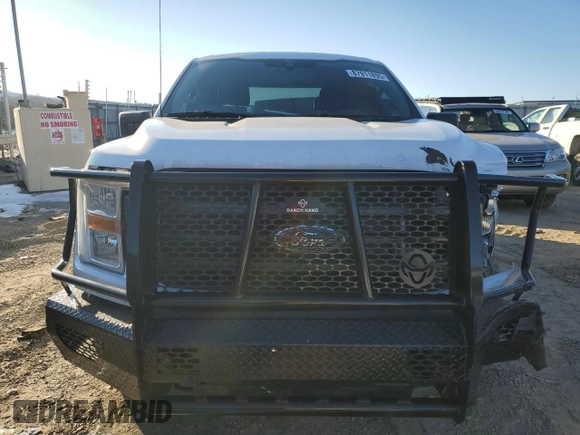 2021 Ford F-150 XL with VIN 1FTFW1E53MFA02704, listed as a Copart auction lot 87911895 with 137,651 mi miles and Salvage Title. Bid and sale history available at carsss.com. Image 5.
