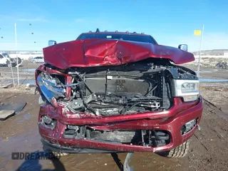 2019 Ram 2500 Laramie with VIN 3C6UR5NL8KG652913, listed as a IAAI auction lot 41611071 with 154,955 mi miles. Bid and sale history available at carsss.com. Image 12.