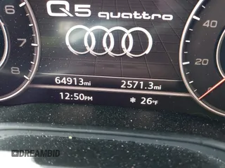 2020 Audi Q5 Premium Plus z VIN WA1BNAFY9L2007285, wystawiony jako IAAI lot #41567118 z przebiegiem 64 913 mil mil oraz . Historia ofert i sprzedaży dostępna na DreamBid. Obrazek 7.