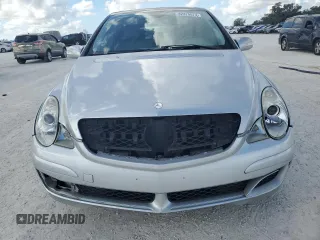 2006 Mercedes-Benz R 5.0L with VIN 4JGCB75E96A009699, listed as a Copart auction lot 82325574 with 298,677 mi miles and Salvage Title. Bid and sale history available at DreamBid. Image 5.