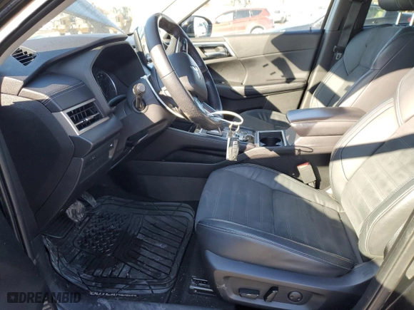 2022 Mitsubishi Outlander SE with VIN JA4J3UA84NZ021132, listed as a Copart auction lot 41891415 with 21,942 mi miles and Salvage Title. Bid and sale history available at carsss.com. Image 7.