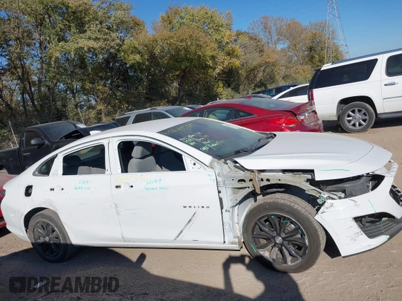 2020 Chevrolet Malibu LT with VIN 1G1ZD5ST2LF057911, listed as a IAAI auction lot 40670556 with 91,014 mi miles and . Bid and sale history available at DreamBid. Image 14.