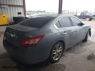 2011 Nissan Maxima 3.5 SV w/Sport Pkg with VIN 1N4AA5AP9BC837735, listed as a IAAI auction lot 41951417 with 207,539 mi miles. Bid and sale history available at carsss.com. Image 4.