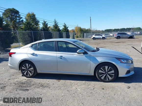 2021 Nissan Altima SV with VIN 1N4BL4DV1MN417140, listed as a IAAI auction lot 40694796 with 49,159 mi miles and . Bid and sale history available at carsss.com. Image 13.