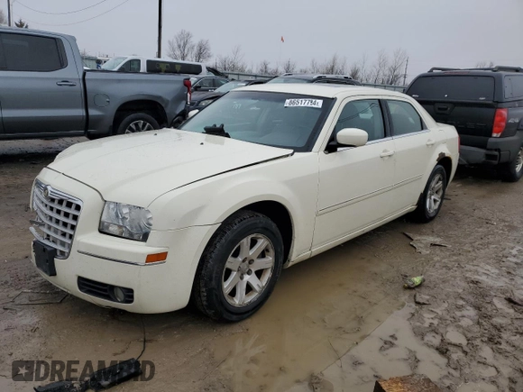 2007 Chrysler 300 Signature with VIN 2C3KA53G37H746643, listed as a Copart auction lot 86517794 with 203,832 mi miles and Salvage Title. Bid and sale history available at carsss.com. Image 1.