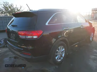 2018 Kia Sorento LX with VIN 5XYPG4A59JG368796, listed as a IAAI auction lot 41321385 with 78,308 mi miles and . Bid and sale history available at DreamBid. Image 4.