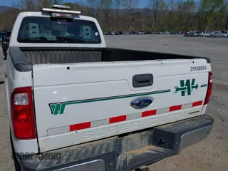 2016 Ford Super Duty F-250 SRW XLT with VIN 1FT7X2A69GEB02855, listed as a IAAI auction lot 41945973 with 176,217 mi miles. Bid and sale history available at carsss.com. Image 22.