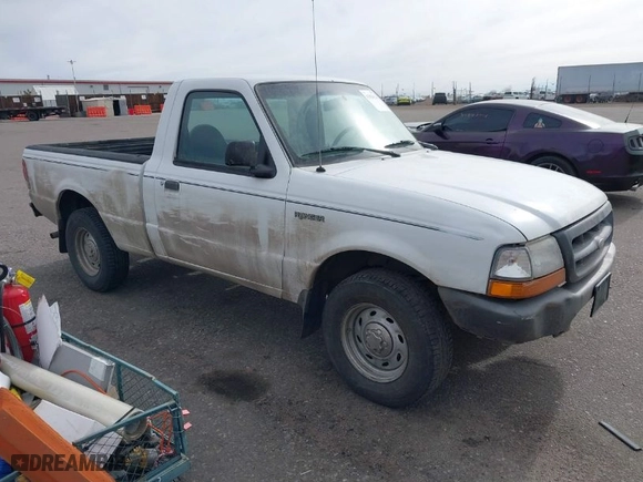 2000 Ford Ranger XL with VIN 1FTYR10C9YPB01159, listed as a IAAI auction lot 41854024 with 86,946 mi miles. Bid and sale history available at carsss.com. Image 1.