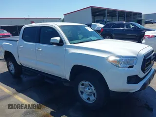 2022 Toyota Tacoma SR with VIN 3TYAX5GN7NT046870, listed as a IAAI auction lot 42045097 with 29,595 mi miles and . Bid and sale history available at DreamBid. Image 1.