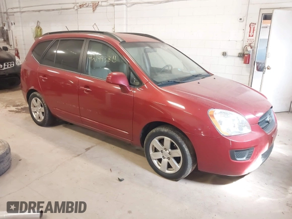 2008 Kia Rondo LX with VIN KNAFG526X87136219, listed as a IAAI auction lot 42149438 with 74,472 mi miles. Bid and sale history available at carsss.com. Image 1.