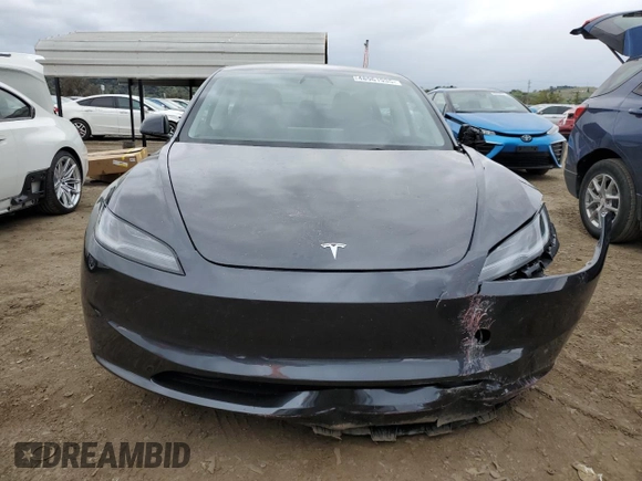 2025 Tesla Model 3 Long Range z VIN 5YJ3E1EA2SF962214, wystawiony jako Copart lot #48961935 z przebiegiem 409 mil mil oraz Szkoda całkowita • Salvage title. Historia ofert i sprzedaży dostępna na DreamBid. Obrazek 5.