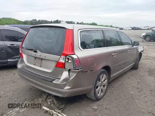 2008 Volvo V70 with VIN YV1BW982681042870, listed as a IAAI auction lot 42082815 with 265,364 mi miles and . Bid and sale history available at DreamBid. Image 4.