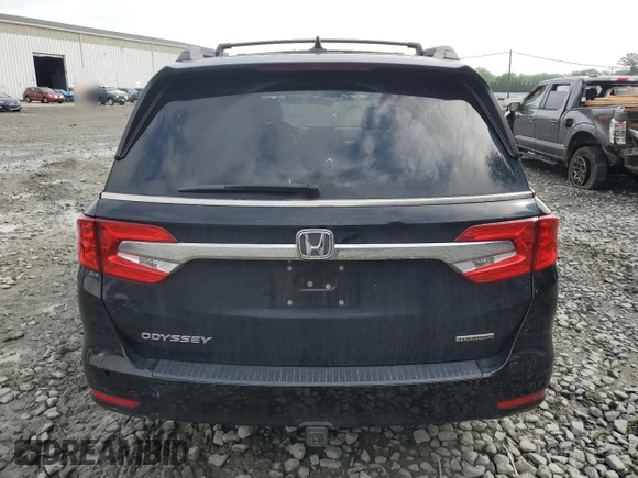 2018 Honda Odyssey Touring с VIN 5FNRL6H87JB028862, выставлен на аукционе Copart как лот 58856765 с пробегом 108 157 миль миль и Списание • Salvage title. История ставок и продаж доступна на DreamBid. Изображение 6.