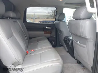 2007 Toyota Tundra LTD with VIN 5TFEV58137X032038, listed as a IAAI auction lot 41788992 with 120,600 mi miles. Bid and sale history available at carsss.com. Image 8.