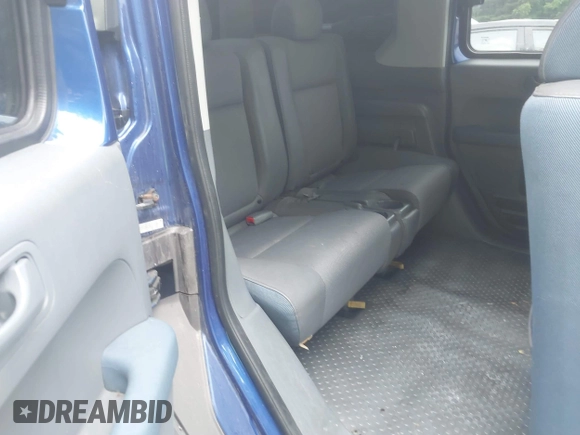 2004 Honda Element EX with VIN 5J6YH28554L014093, listed as a IAAI auction lot 42529576 with 194,995 mi miles and . Bid and sale history available at DreamBid. Image 8.
