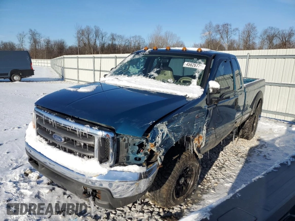 2000 Ford F-350 XL with VIN 1FTSX31F9YEB88587, listed as a Copart auction lot 45626735 with 123,973 mi miles and Salvage Title. Bid and sale history available at DreamBid. Image 1.