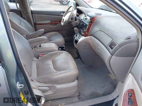2004 Toyota Sienna XLE with VIN 5TDBA22C04S002407, listed as a IAAI auction lot 41385381 with 220,914 mi miles and . Bid and sale history available at DreamBid. Image 5.