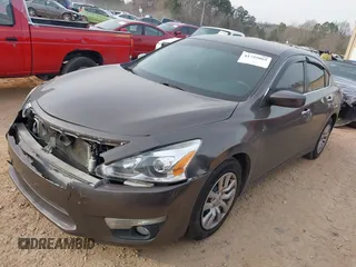 2014 Nissan Altima SV with VIN 1N4AL3AP5EC290370, listed as a IAAI auction lot 41755065 with 163,221 mi miles and . Bid and sale history available at DreamBid. Image 2.