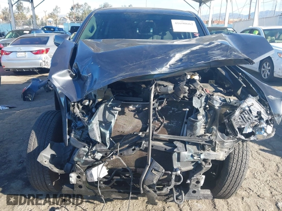 2020 Toyota Tacoma SR5 with VIN 3TMAZ5CN6LM139744, listed as a IAAI auction lot 41690662 with 68,053 mi miles and . Bid and sale history available at DreamBid. Image 6.