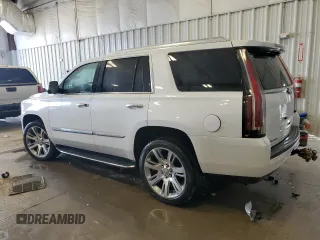 2016 Cadillac Escalade Luxury Collection z VIN 1GYS4BKJ6GR474842, wystawiony jako Copart lot #55137465 z przebiegiem 80 082 mil mil oraz Tytuł czysty. Historia ofert i sprzedaży dostępna na DreamBid. Obrazek 2.