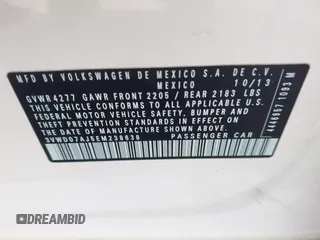 2014 Volkswagen Jetta Sedan SE w/Connectivity with VIN 3VWD07AJ5EM238638, listed as a IAAI auction lot 41518500 with 211,243 mi miles. Bid and sale history available at carsss.com. Image 9.