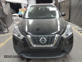 2019 Nissan Kicks SV with VIN 3N1CP5CU0KL554488, listed as a IAAI auction lot 41567731 with 92,951 mi miles. Bid and sale history available at carsss.com. Image 11.